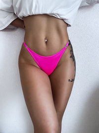 JIYUE Sculpting Half-Cover Hipster - Sexy Metallic G-String