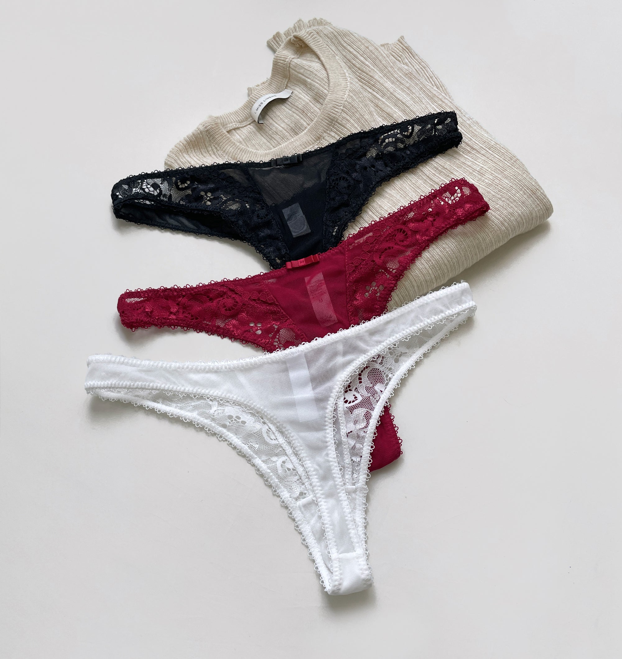 JIYUE Plus Size Lace G-String, Sensual Sheer Cheeky Panties