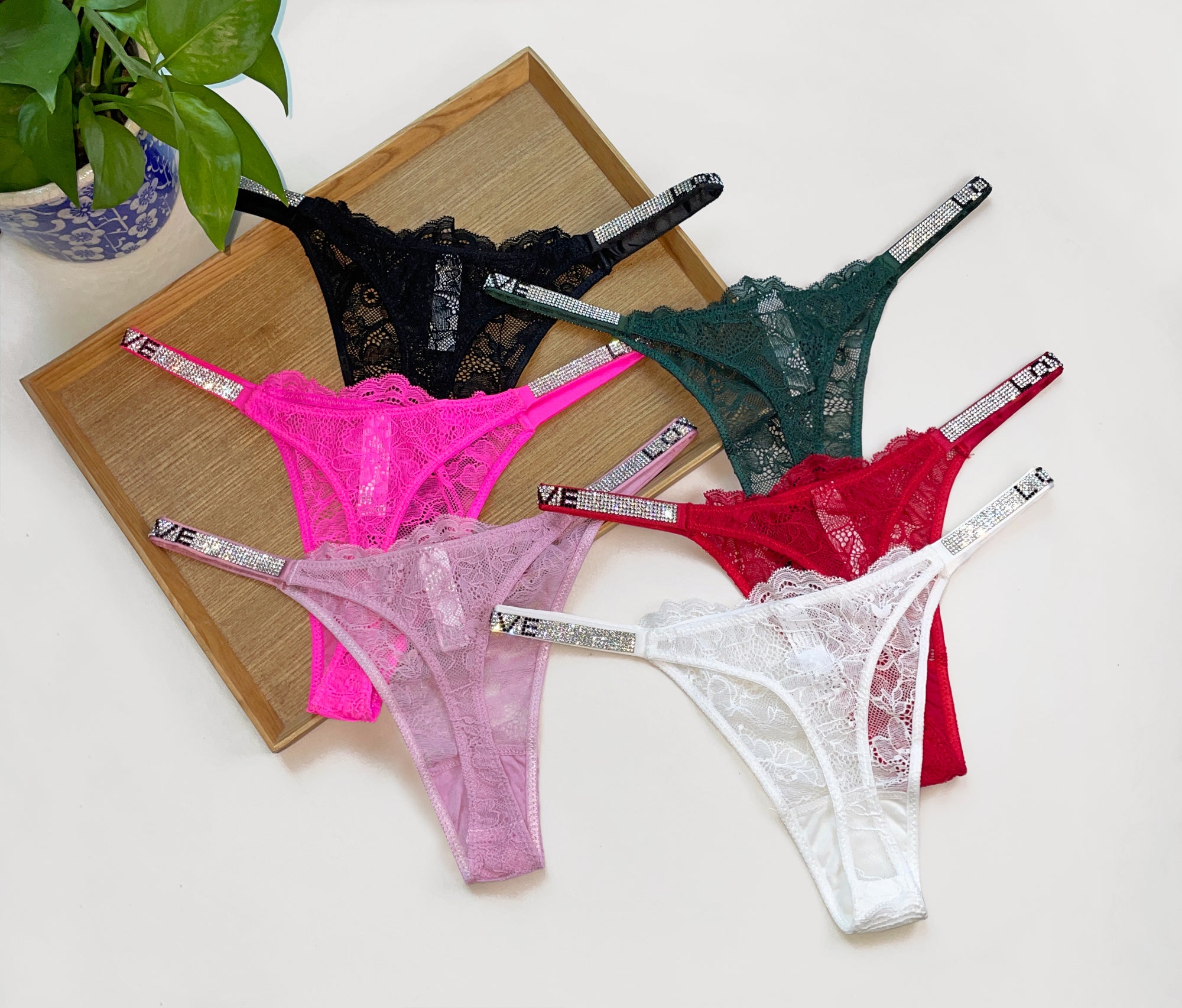 YIJUE Sexy Lace Underwear High-Cut Brief Thong