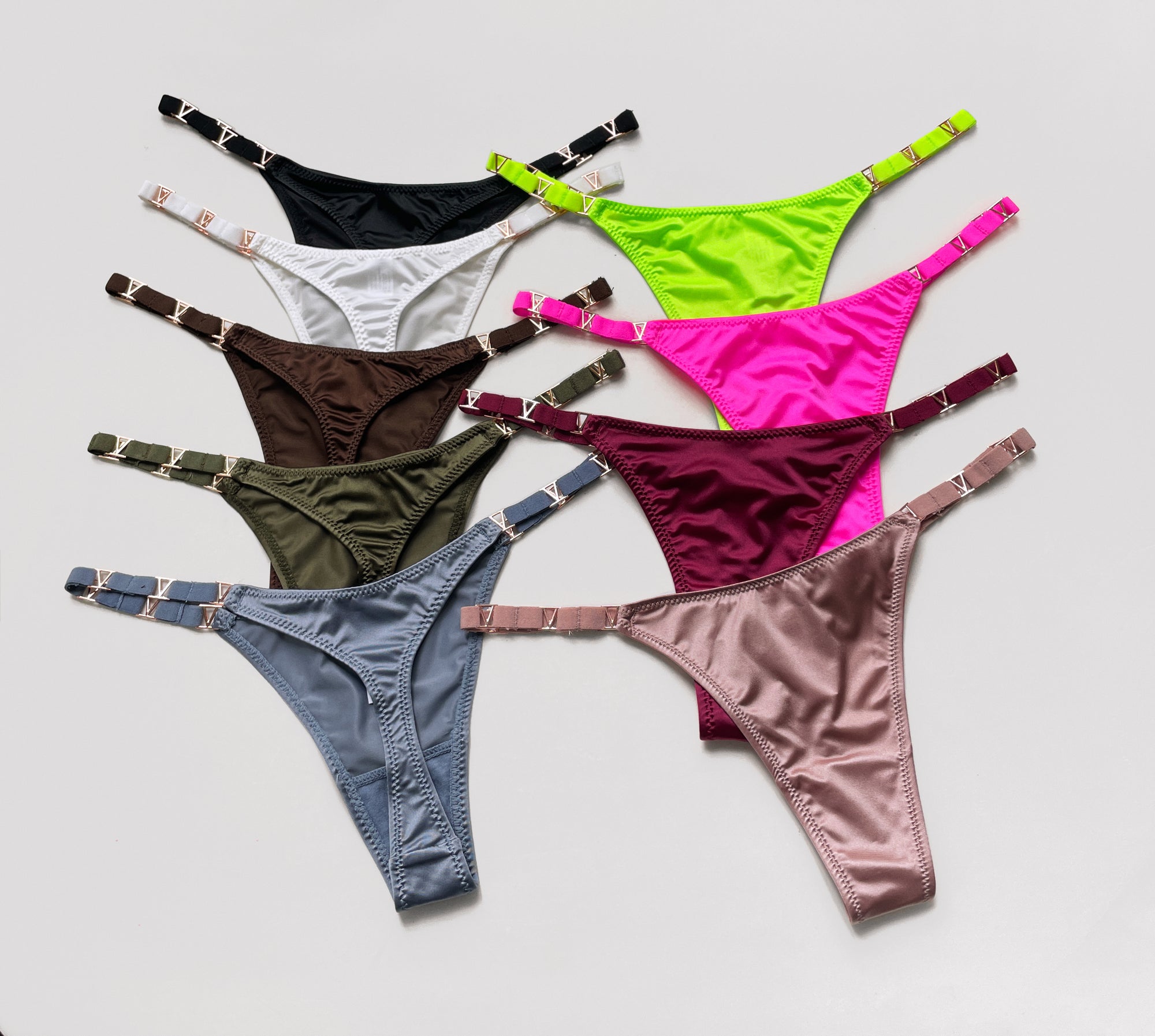 JIYUE Sculpting Half-Cover Hipster - Sexy Metallic G-String